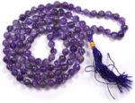 Prepossessing Jade stone Necklace in White color Gold-p...