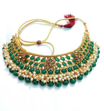 Red Stone Necklace, Features Red Stones for Striking Ne...