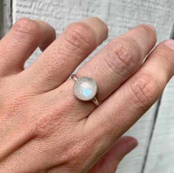 Stone Emerald Ring