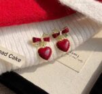 Amour 281 Metal Stud Earring