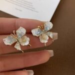 Earrings for women korean stylish Studs golden ear ring...