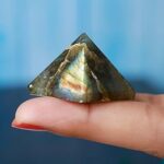 Shubhanjali Feng Shui Labradorite Crystal Pyramid for Vastu 10-20 Gm Natural Labradorite Stone Pyramid for Reiki Healing Crystal Healing